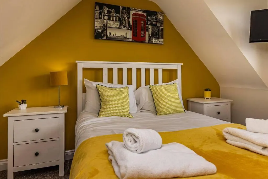 Dovecote House Beeston Private Parking 15Mins From Nottingham City Centre Close To Qmc Hospital United Kingdom