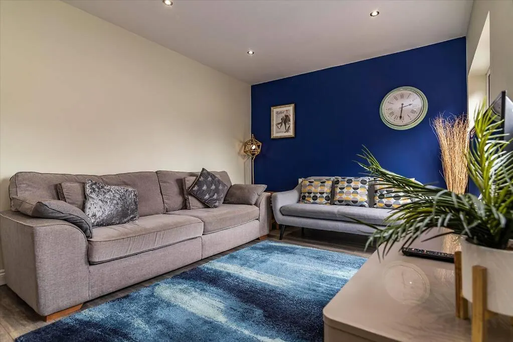 Dovecote House Beeston Private Parking 15Mins From Nottingham City Centre Close To Qmc Hospital