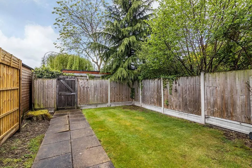Dovecote House Beeston Private Parking 15Mins From Nottingham City Centre Close To Qmc Hospital