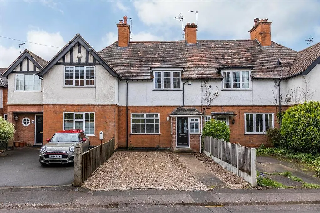 Dovecote House Beeston Private Parking 15Mins From Nottingham City Centre Close To Qmc Hospital Holiday home